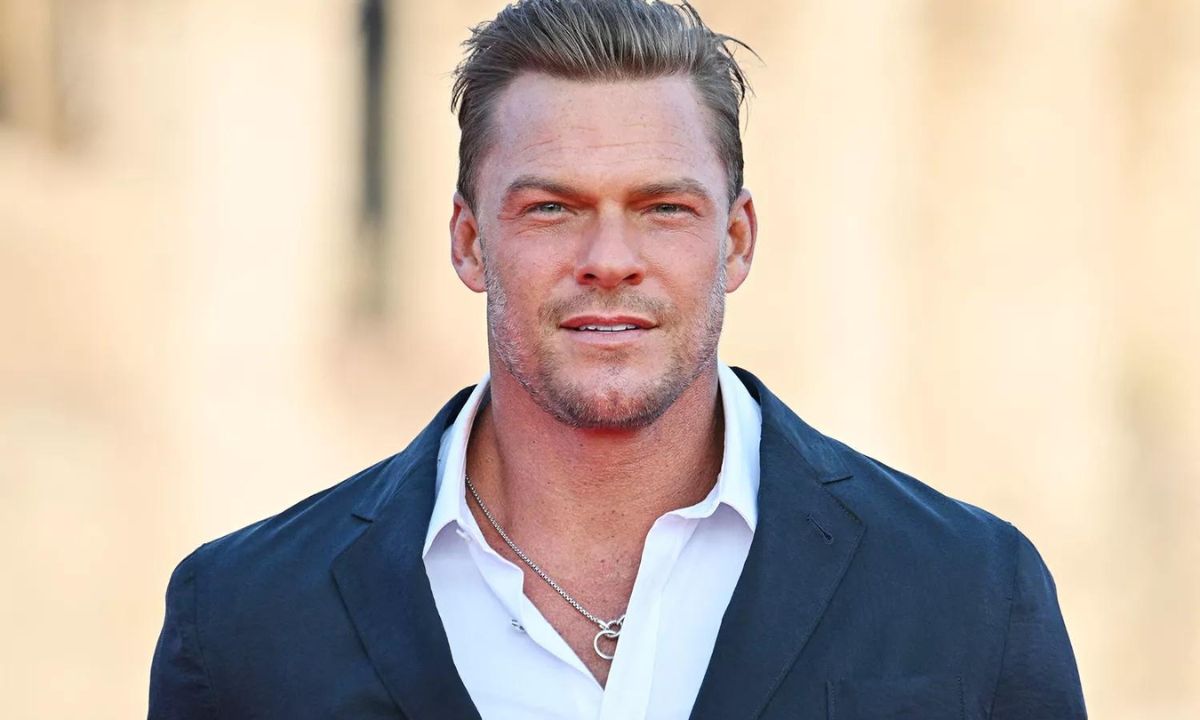 Alan Ritchson